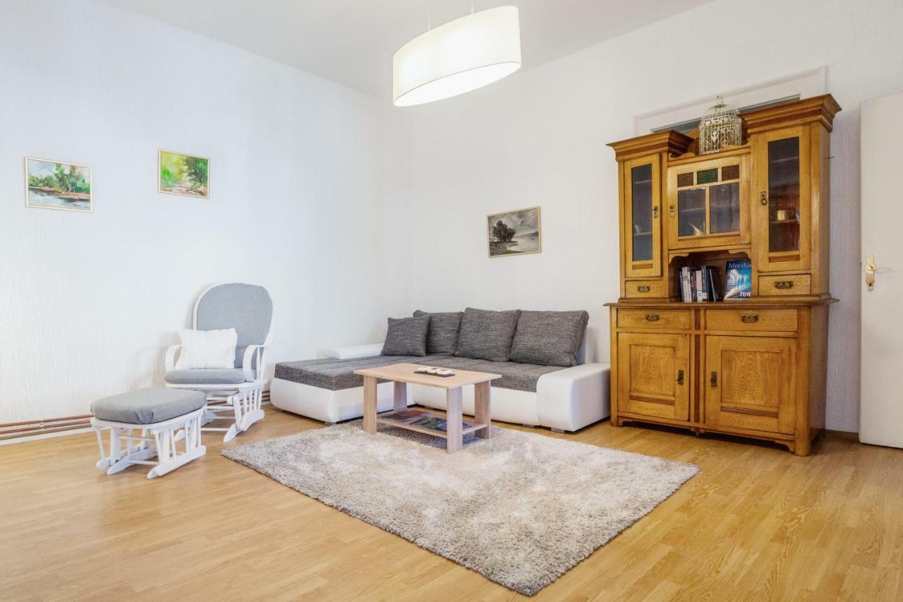 Apartment Tri Mudraca Karanac Dış mekan fotoğraf